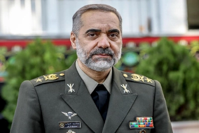 وزیر د