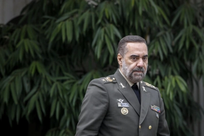وزیر د